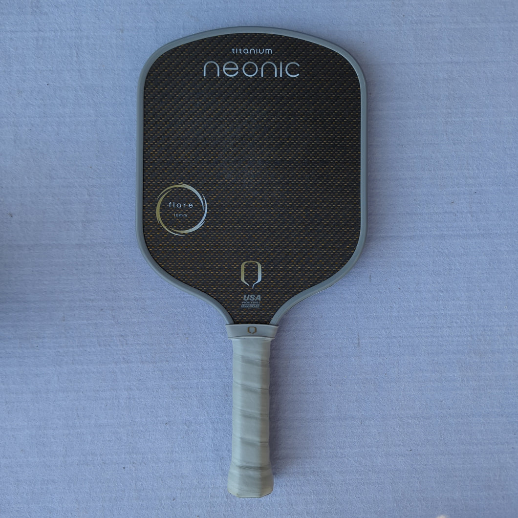 Hardly Used - Neonic Flare Titanium